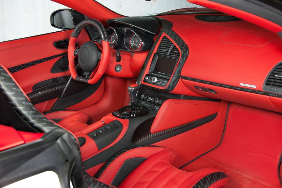 Интерьер Audi R8 V10 Spyder by Mansory 2011 года  (фото 16 из 16)